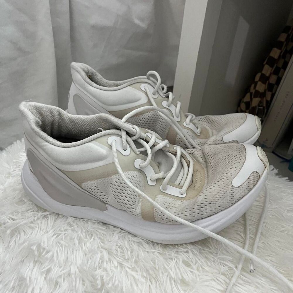 LULULEMON White Tennis Shoes Sz 9.5 Sneakers Athletic Women's Trainers